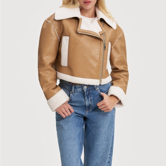 Noize Viveca Cropped Length Vegan Leather Coat - Picture 2 of 8